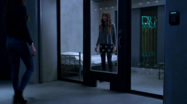Pretty_Little_Liars_S07E20E21_WEB-DL_720p_DUAL_WWW_COMANDOTORRENTS_COM_3624.jpg