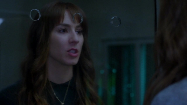 Pretty_Little_Liars_S07E20E21_WEB-DL_720p_DUAL_WWW_COMANDOTORRENTS_COM_3921.jpg