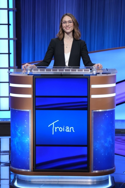 celebrityjeopardy2022-002.JPG