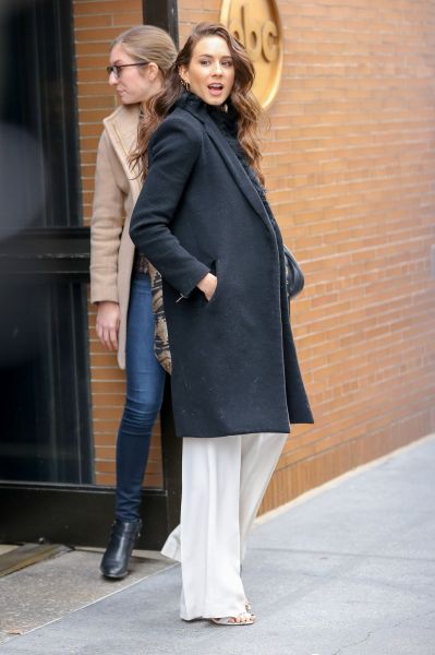 HQ
