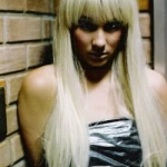 BlondePortrait-04.jpg