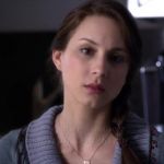 PLL_S04E03_720p_JACK_Up_DownloadSeriesHere_0517.jpg