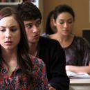 Pretty_Little_Liars_S02x01_720p_Bluray_Dual_PauloADM_0661.jpg