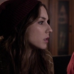Pretty_Little_Liars_S06E08_FrAmed_720p_WEB-DL_DD5_1_H_264-PLLs_0060.jpg