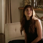 Pretty_Little_Liars_S07E03_WEB-DL_720p_DUAL_WWW_COMANDOTORRENTS_COM_1830.jpg