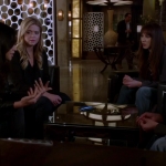 Pretty_Little_Liars_S07E18_WEB-DL_720p_DUAL_WWW_COMANDOTORRENTS_COM_1245.jpg