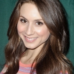 SigningSeventeen_04.jpg